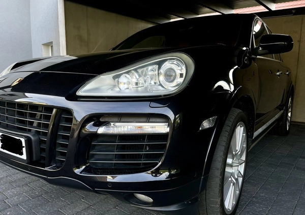 Porsche Cayenne cena 111000 przebieg: 89000, rok produkcji 2010 z Krapkowice małe 92